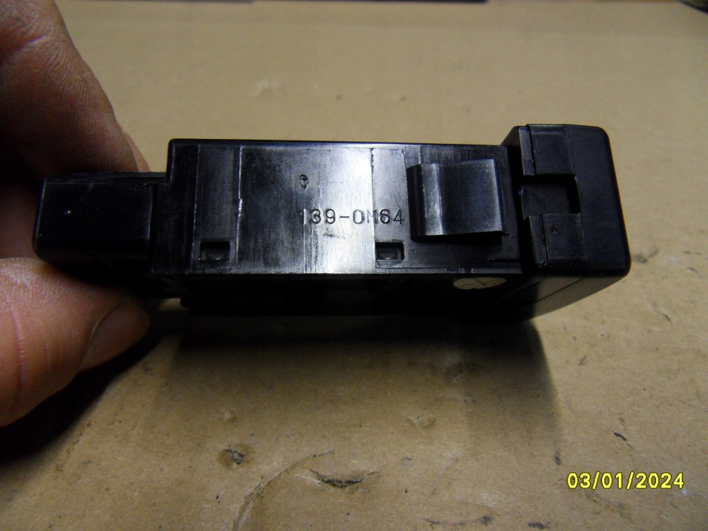 фото №5, Кнопка регулювання світла mazda 134139