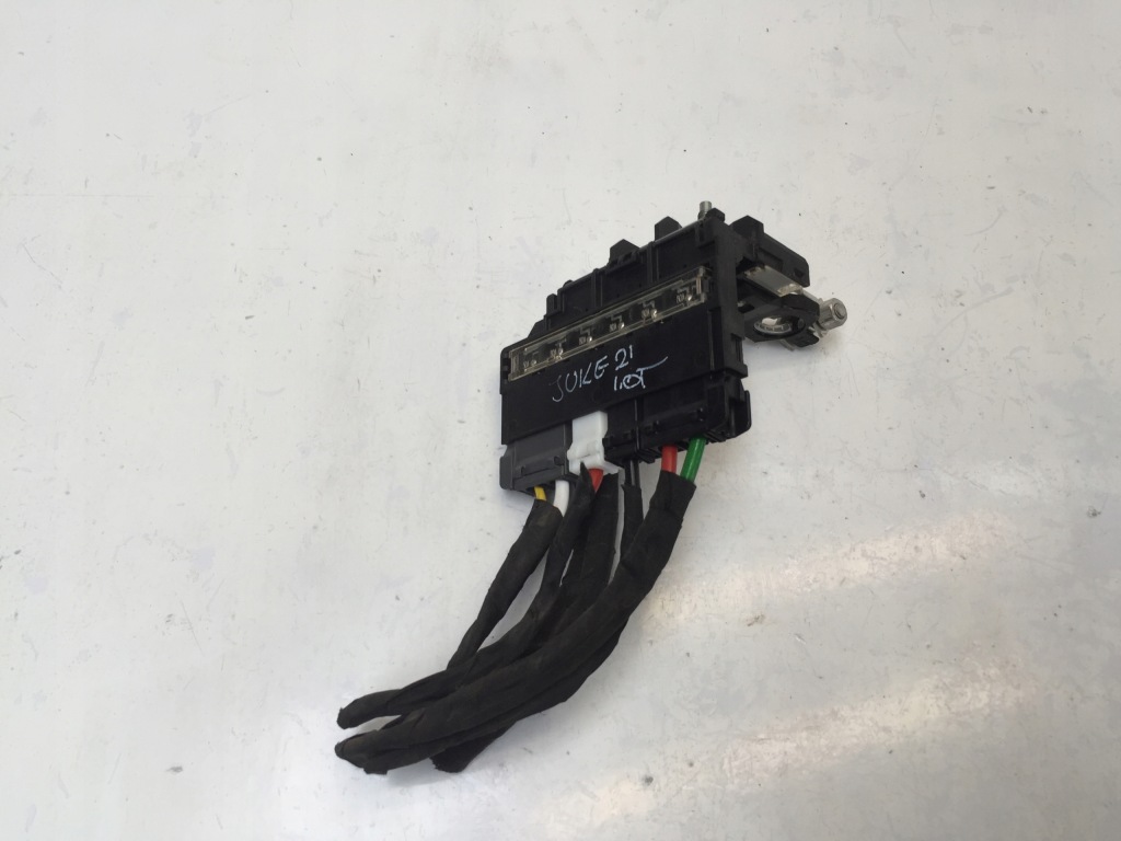 Купить Nissan juke 2 f16 2021 клемма плюсовая предохранители