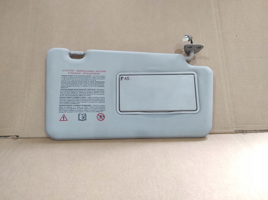 Купить Козырёк накладка солнцезащитная правый  renault koleos 1