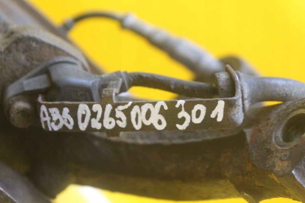 фото №6, Поворотний кулак ступиця abs правий перед передня vw transporter t4 0265006301