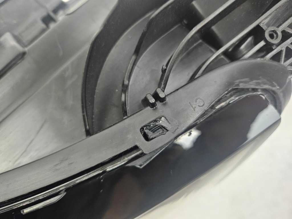 Peugeot 3008 5008 2 2016 - 2021 лампа фара full led лівий 9826572780 в Україні