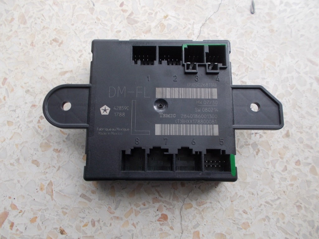 Купить Chrysler town country модуль дверь левое  перед