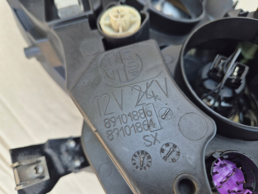 фото №12, Alfa romeo mito лампа ліва. valeo. eu. графітова