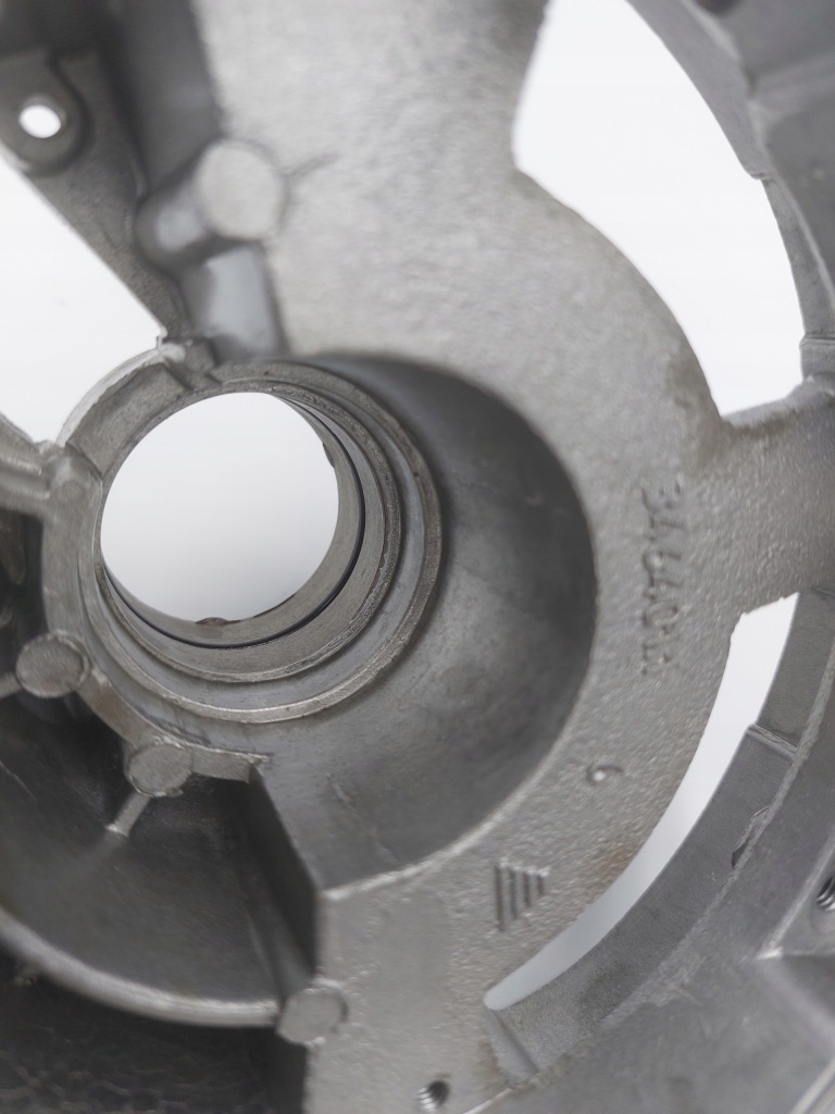 фото №5, Основание генератора fiat 126p оригинал