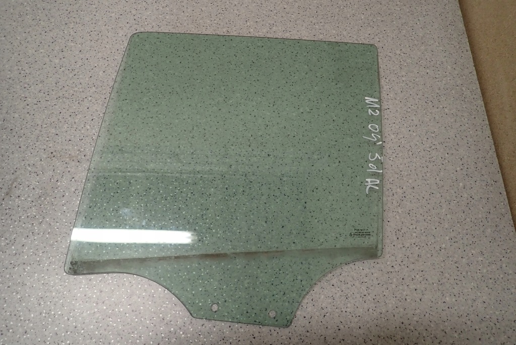 фото №1, Mazda2 mazda 2 03-07 стекло задняя левая дверная