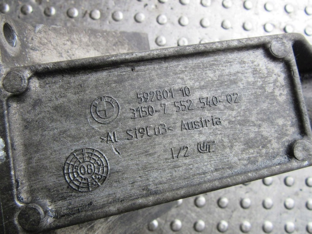 фото №5, X6 e71 3.0d 09 4wd приводной вал опора правая перед 235km