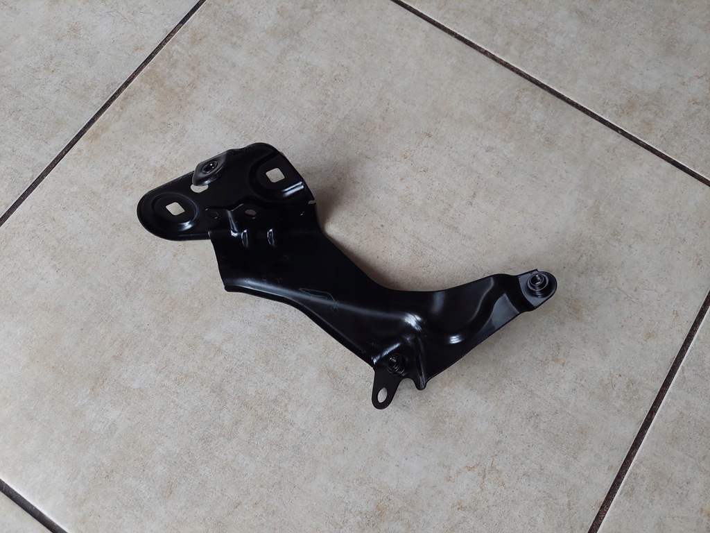 фото №5, Кронштейн - кронштейн крила - правий перед - skoda octavia iv - 5e3