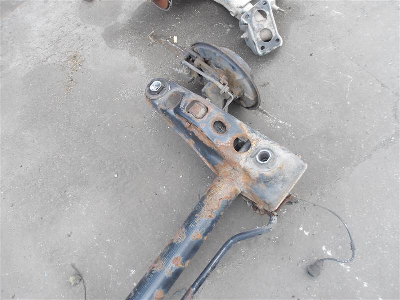 Балка подвеска задний  mercedes w168 1.7cdi в Украине