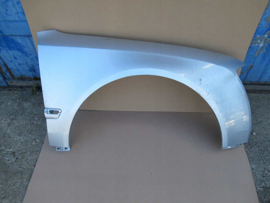 фото №1, Audi a8 d3 крила правий перед оригінал