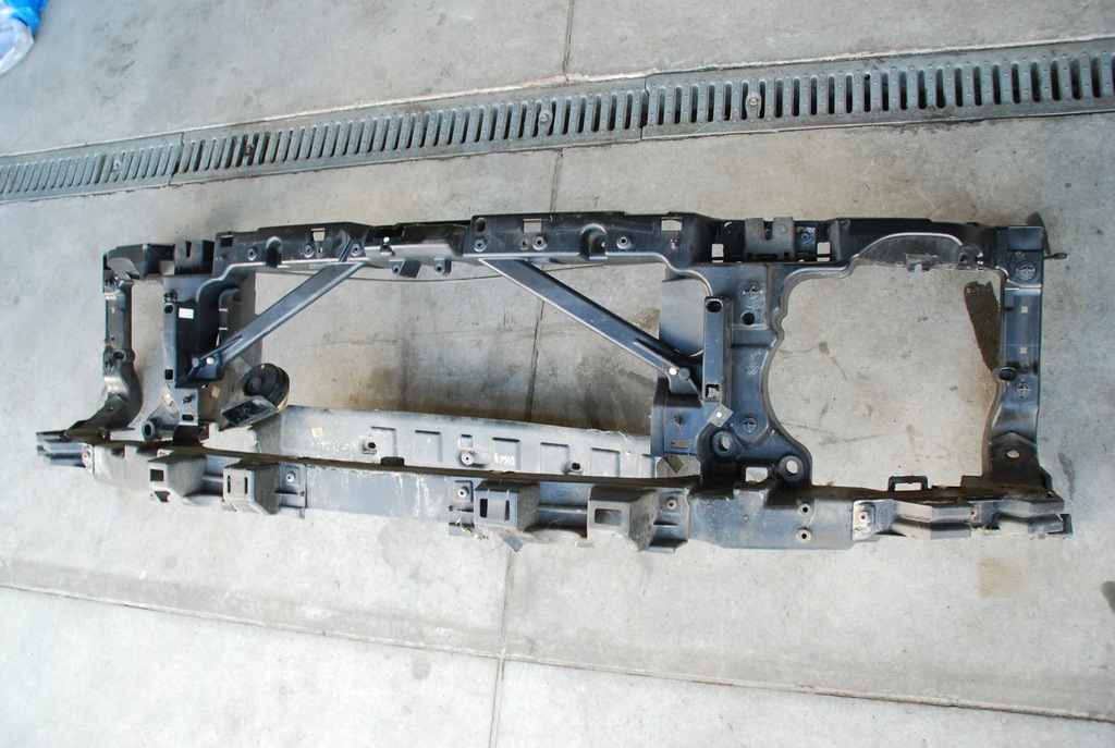 фото №6, Land rover discovery iii pas передний панель фары