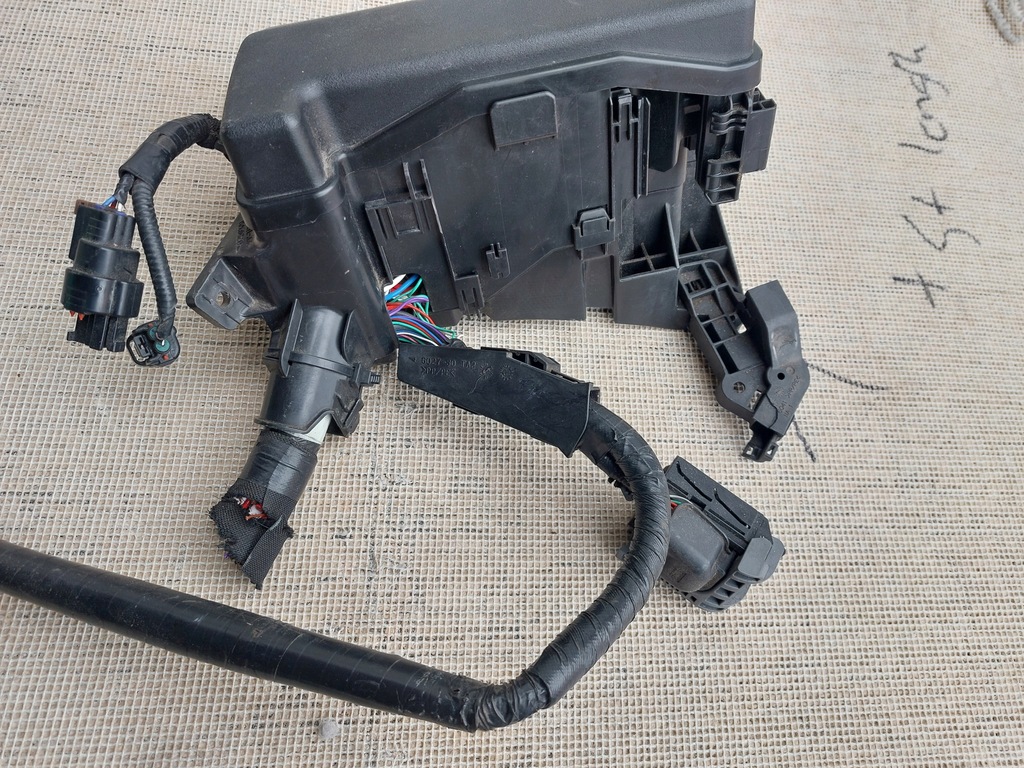 фото №5, Коробка запобіжників lexus ct 200h 15r 82662-76011