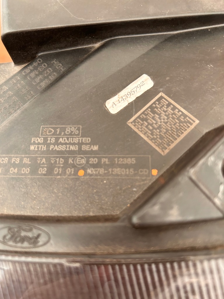 Ford focus mk4 рестайлінг  фара передня ліва led nx7b Зі Шроту