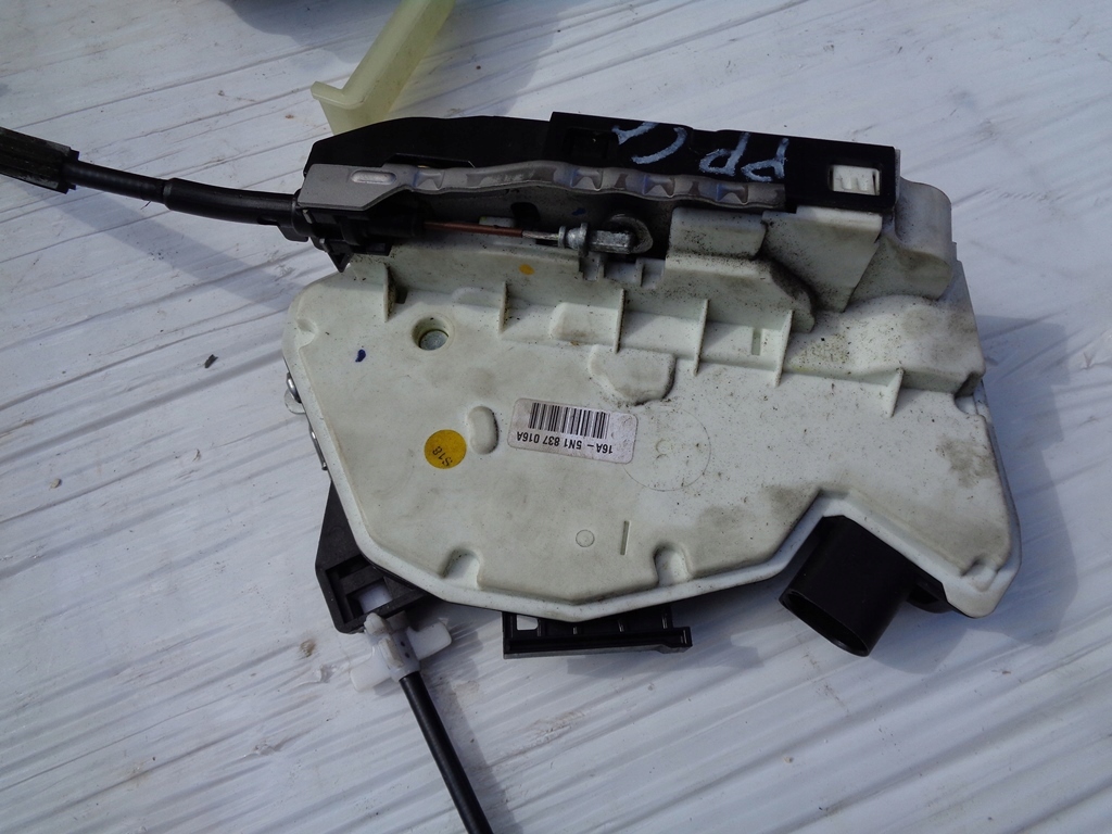 фото №6, Замок двері задні задня правий лівий vw passat cc b7