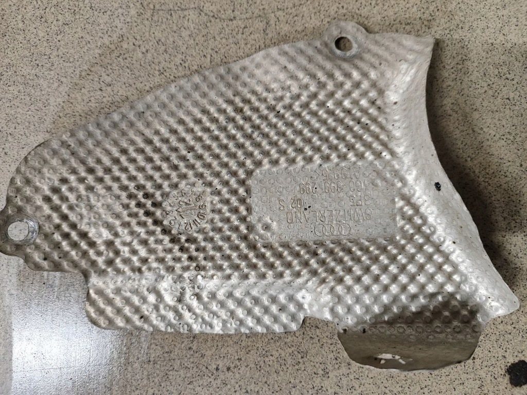 фото №1, Лист защита тепловая audi a6 c7 4g0399299b