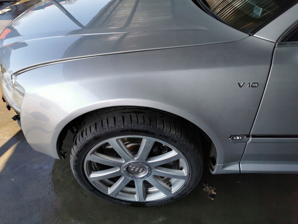 фото №1, Крыло левый перед audi s8 d3 v10 ly7w