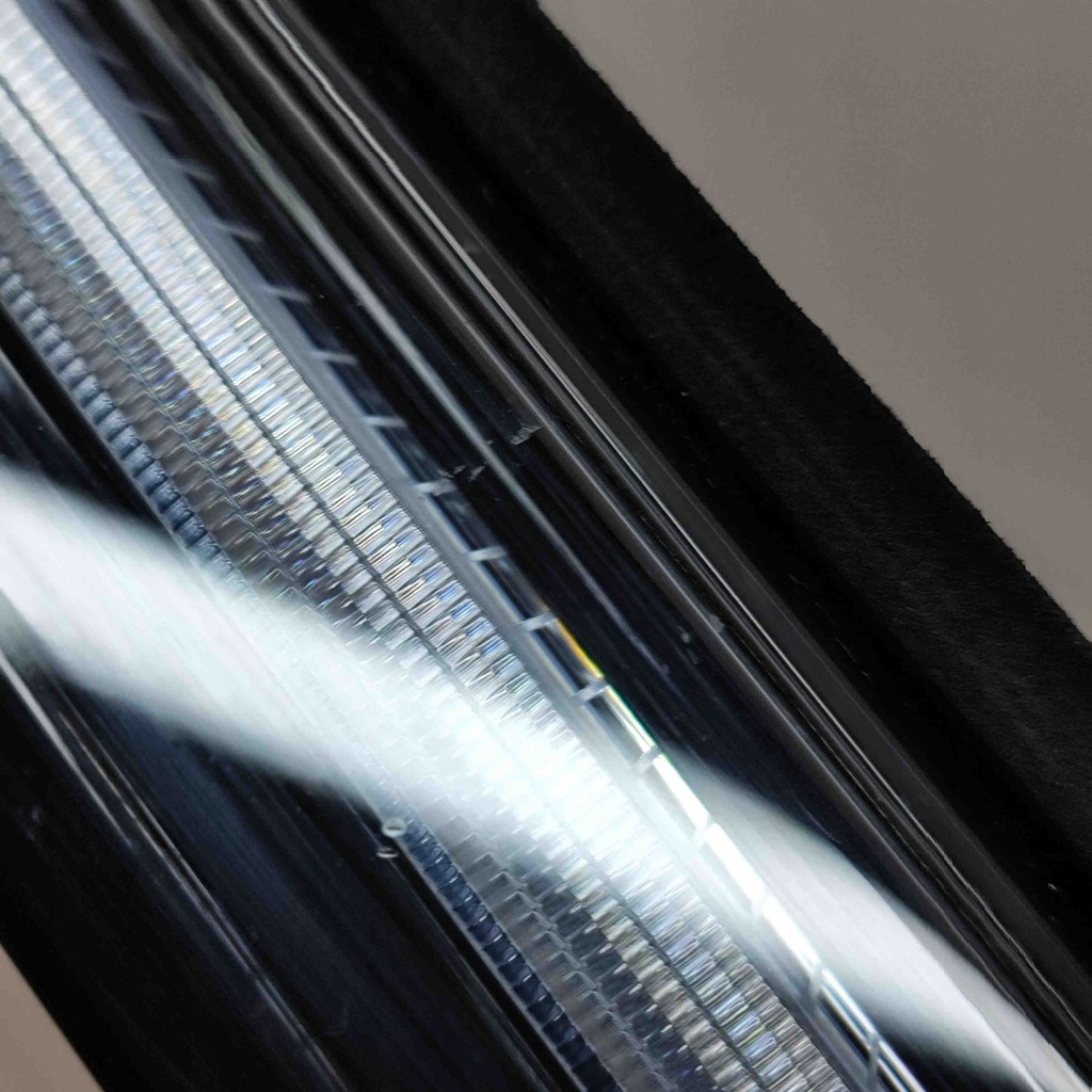 фото №8, Світло стояночний mercedes-benz eqb x243 a2439063200 28245617 215kw 2024