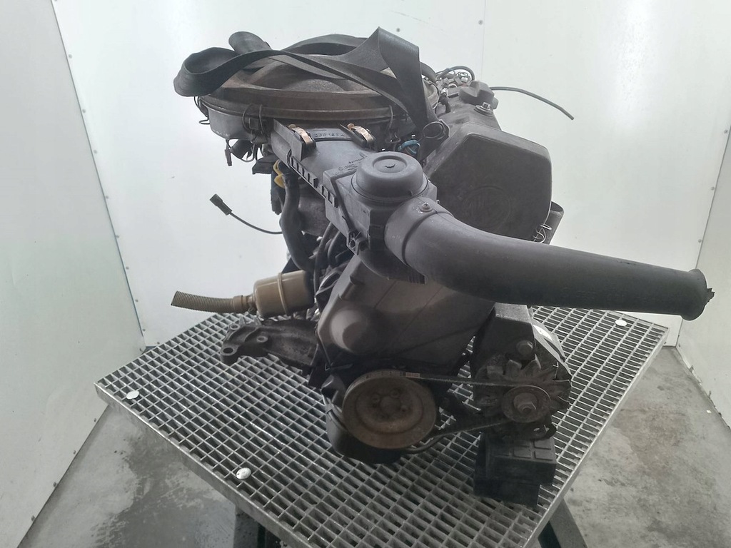 фото №8, Двигатель kompletny+ коробка передач передач vw golf ii 1.3