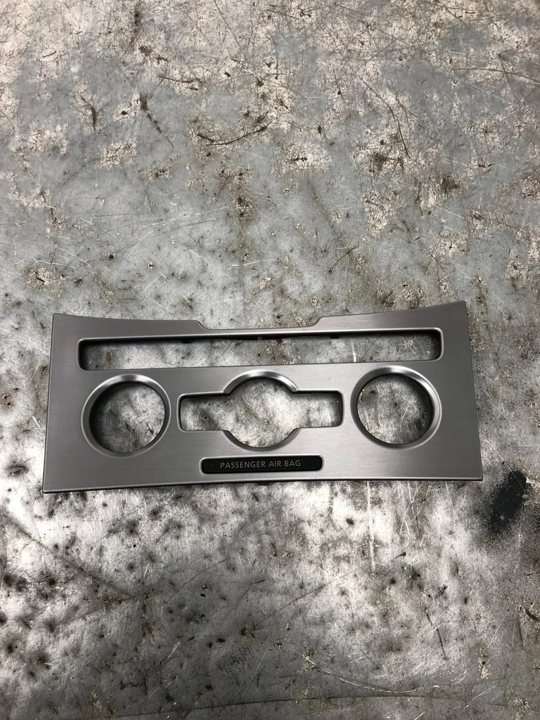 фото №1, Рамка панель кондиционера vw passat cc lift 3c8863082a