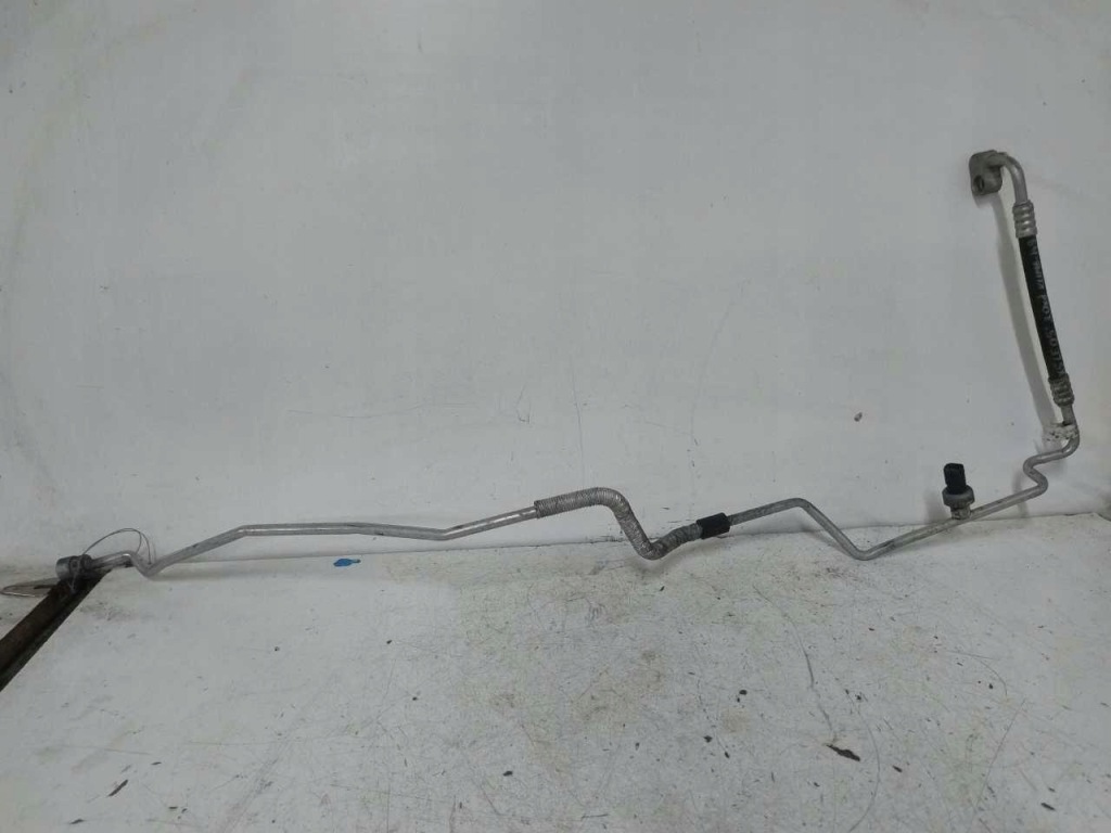 фото №1, Патрубок трубка кондиціонера bmw x5 e53 3.0 d 6939464