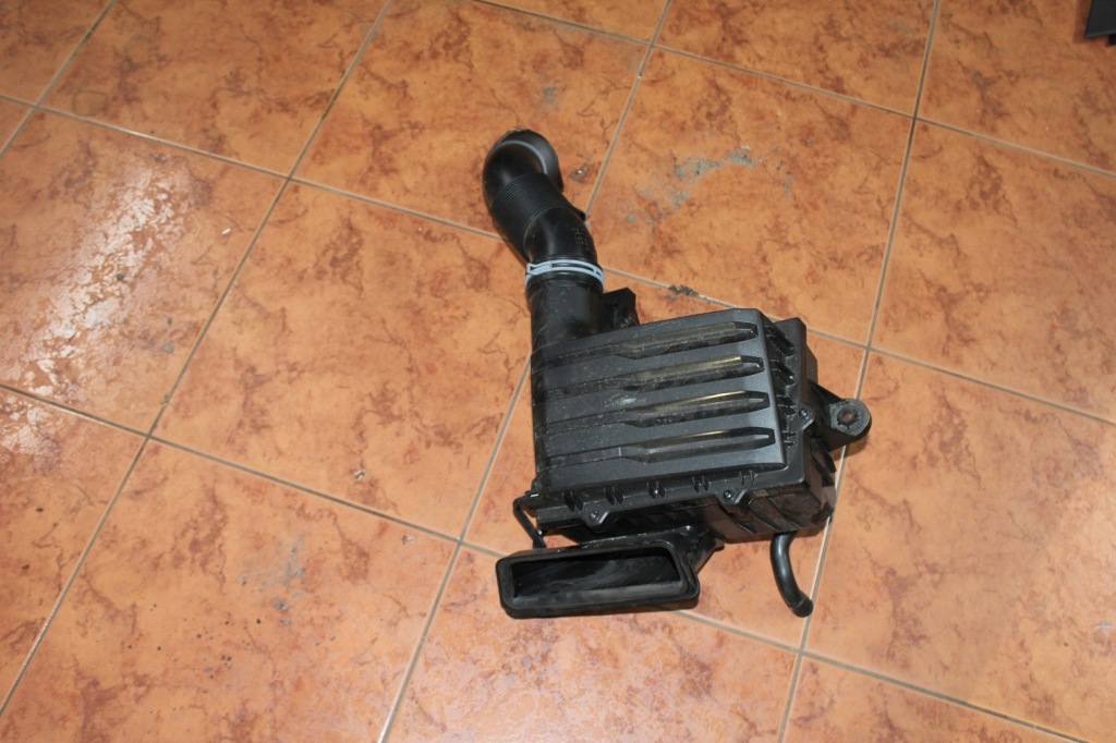 фото №2, Vw tiguan ii lift r корпус фільтра повітря комплект оригінал