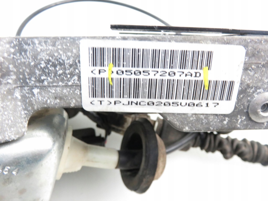 фото №5, Колонка рулевая chrysler voyager iv 05057207ad