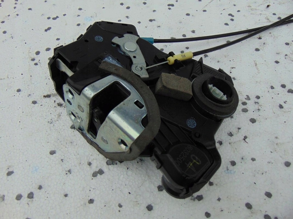 фото №4, Замок правый перед 6 pinów suzuki grand vitara ii