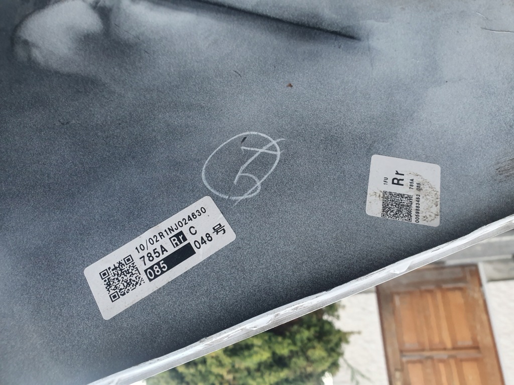 фото №10, Lexus ct ct200 lift бампер задній ył pdc спойлер kod 085