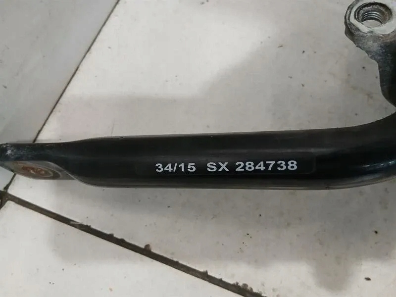 Ferrari стабилизатор передний 284738 с Разборки