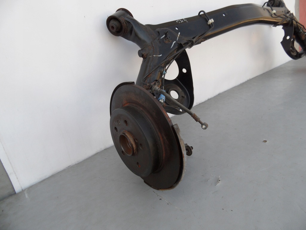 фото №1, Ступица задняя suzuki sx4 sedici тормозные диски 2wd