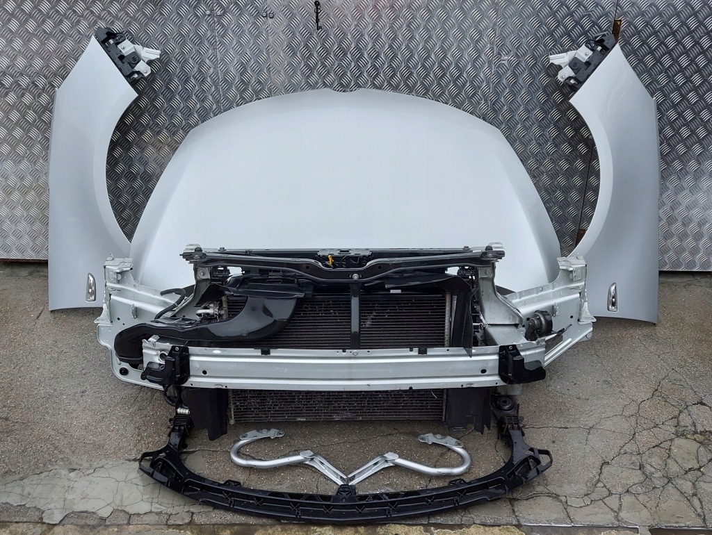 фото №1, Крила правий opel zafira c lak:z176