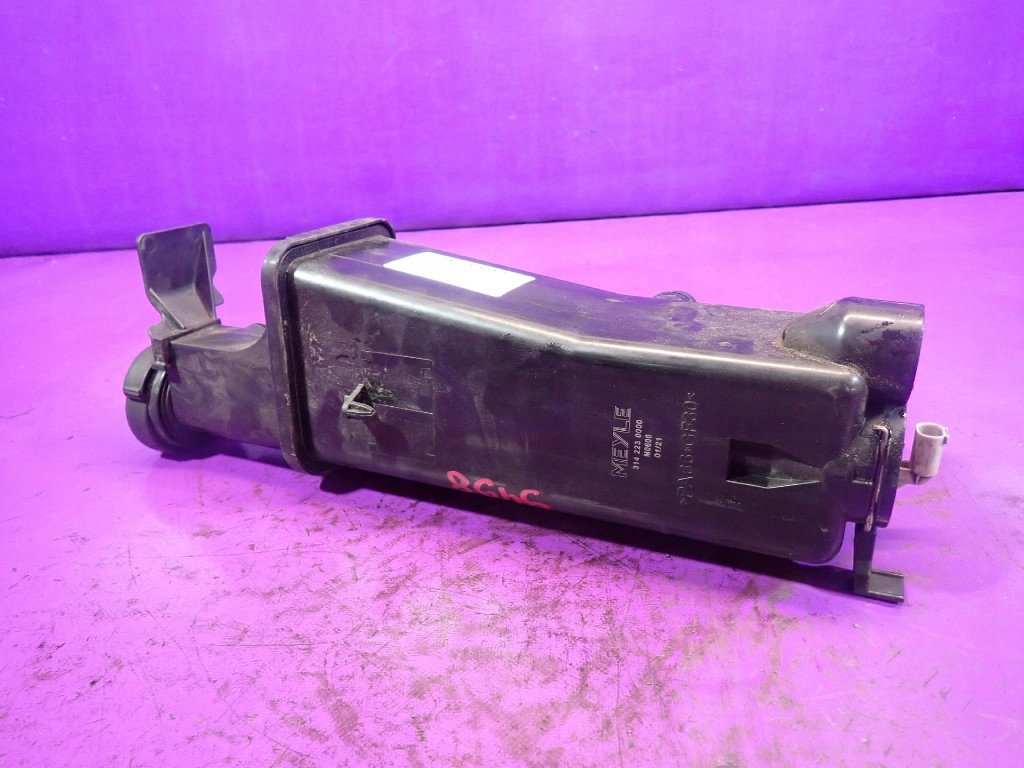 Bmw e46 01-06 рестайлинг  бачок расширительный 3142230000 Оригинал