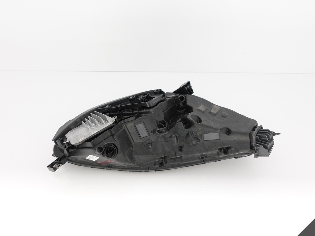 фото №11, Tesla model 3 17- лампа+ модулі full led ліва eu