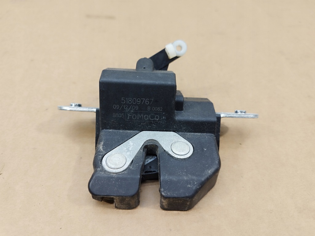 фото №5, Замок крышки задняя багажника ford ka mk2 ii lata 2008-2016 51809767