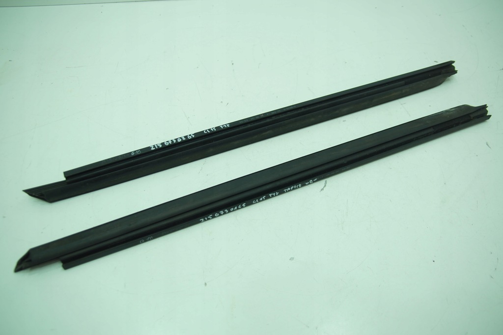 фото №1, Молдинг прокладка внутрішня оббивка задня ліва права mercedes cl w215