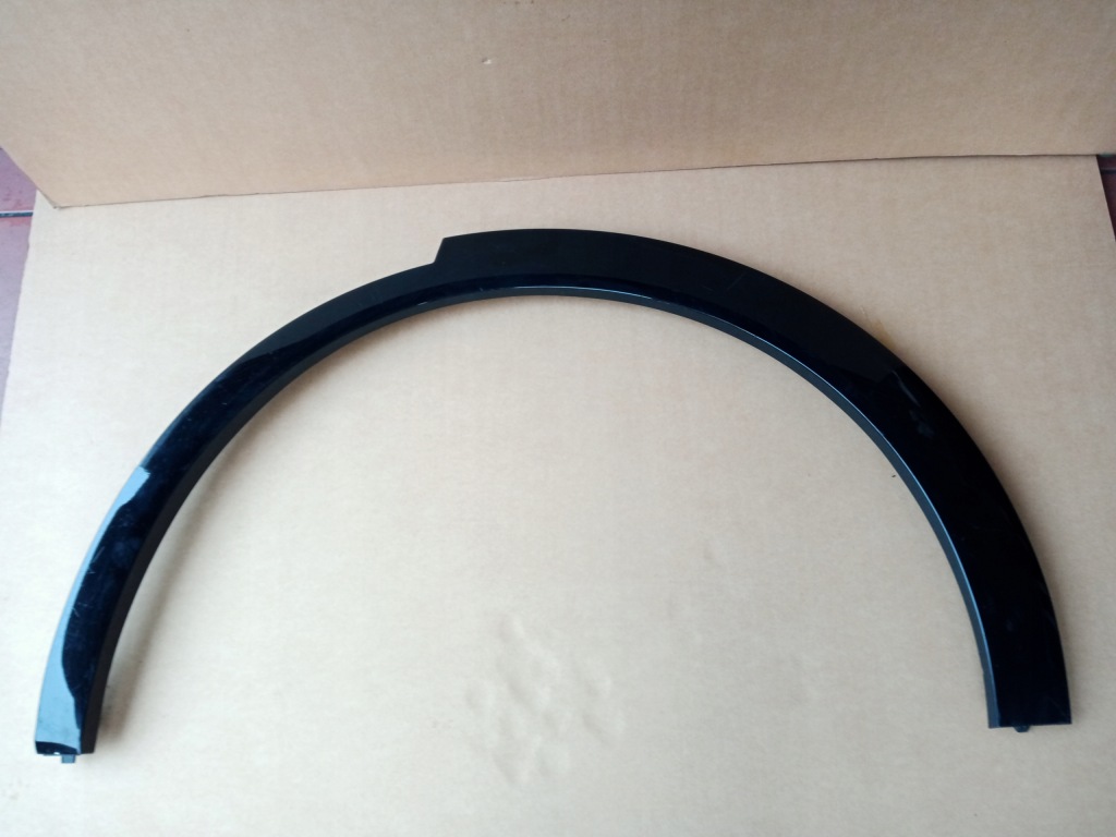 фото №1, Porsche cayenne iii gts левая молдинг крыла задняя