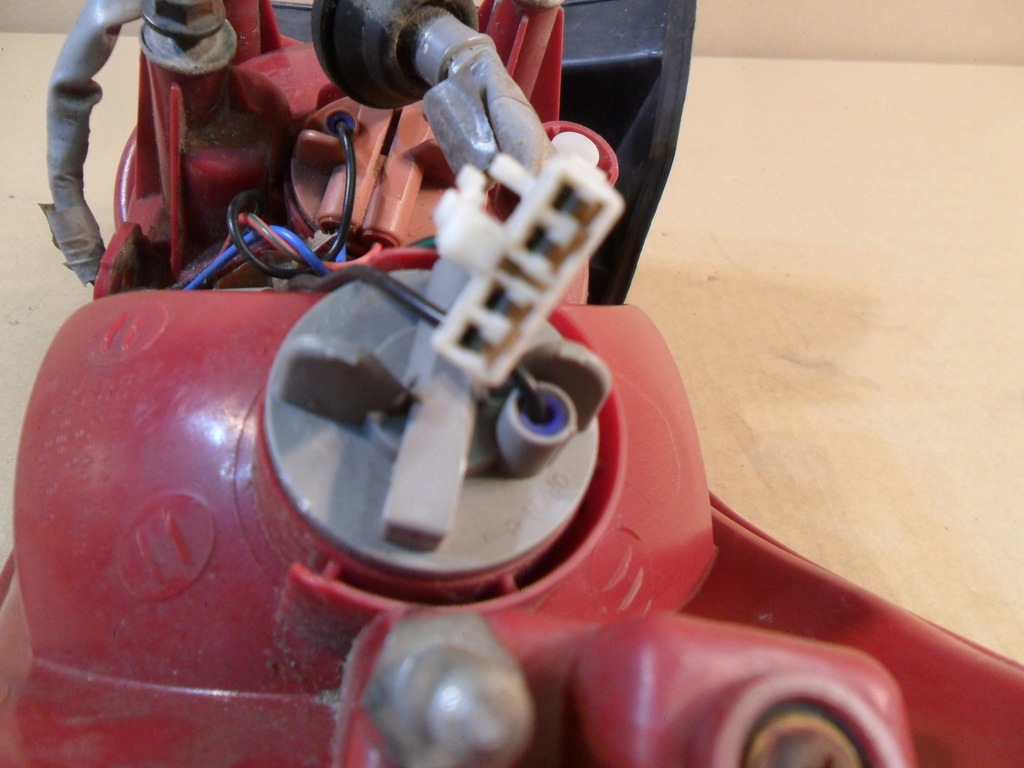 фото №11, Hyundai santa fe 06-09 лампа задняя задняя левая