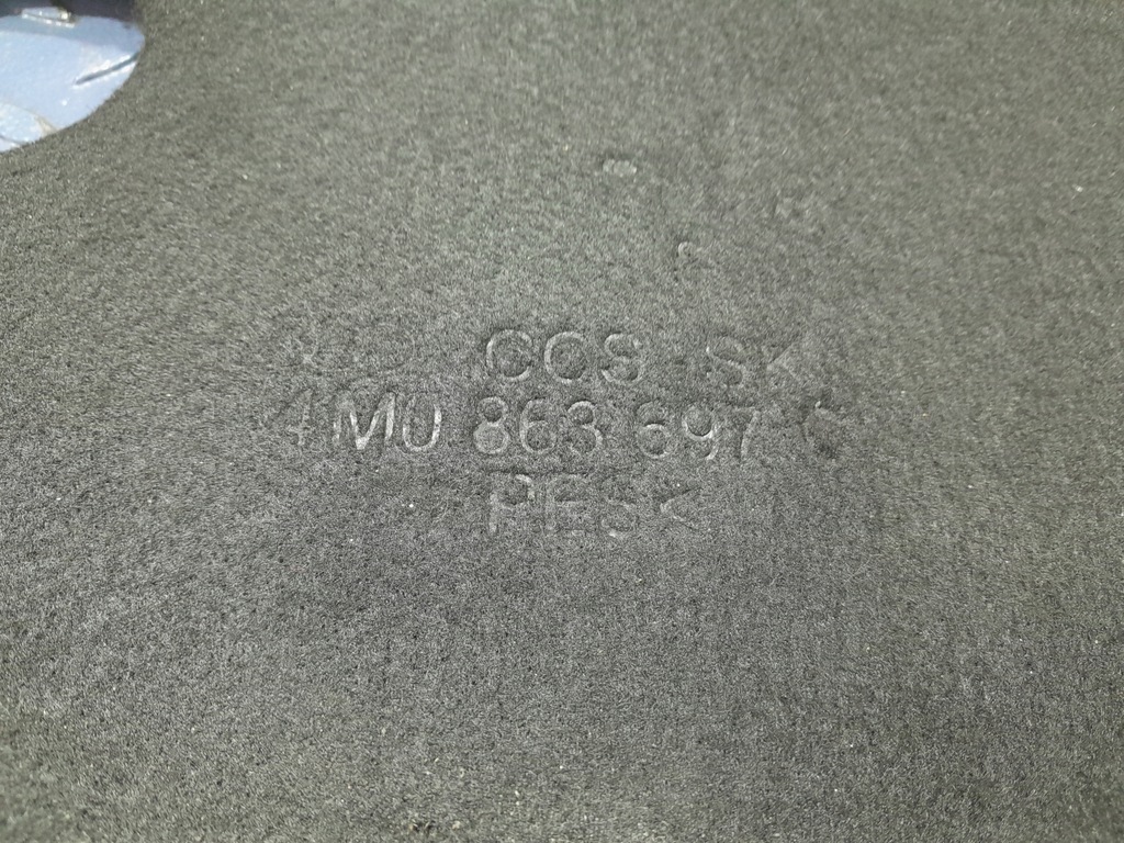 фото №6, Audi q7 ii 4m обшивка пол багажника 4m0863697c