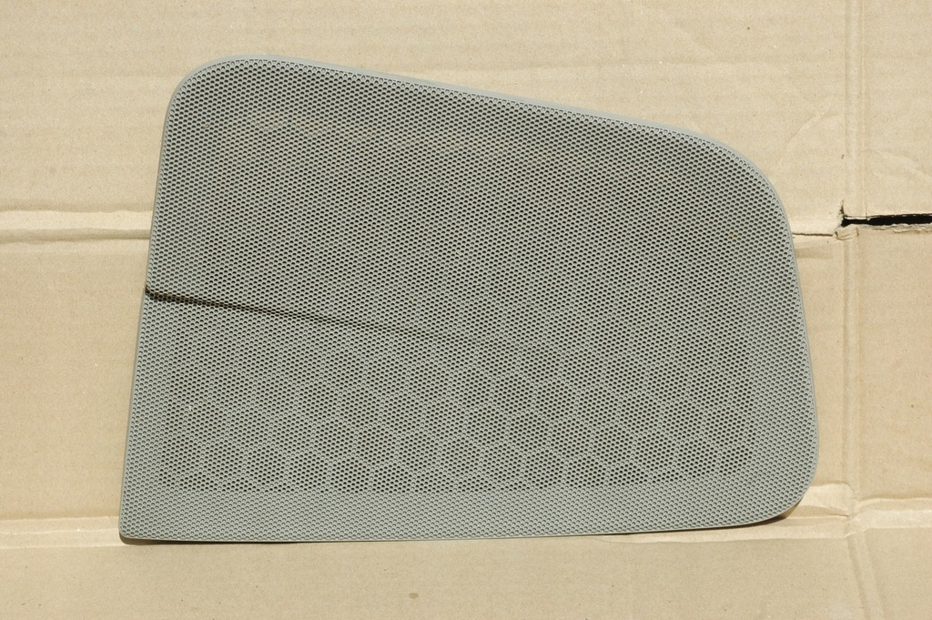 фото №1, Заглушка динамика правый перед правого передний volvo v50 s40 ii 04-06