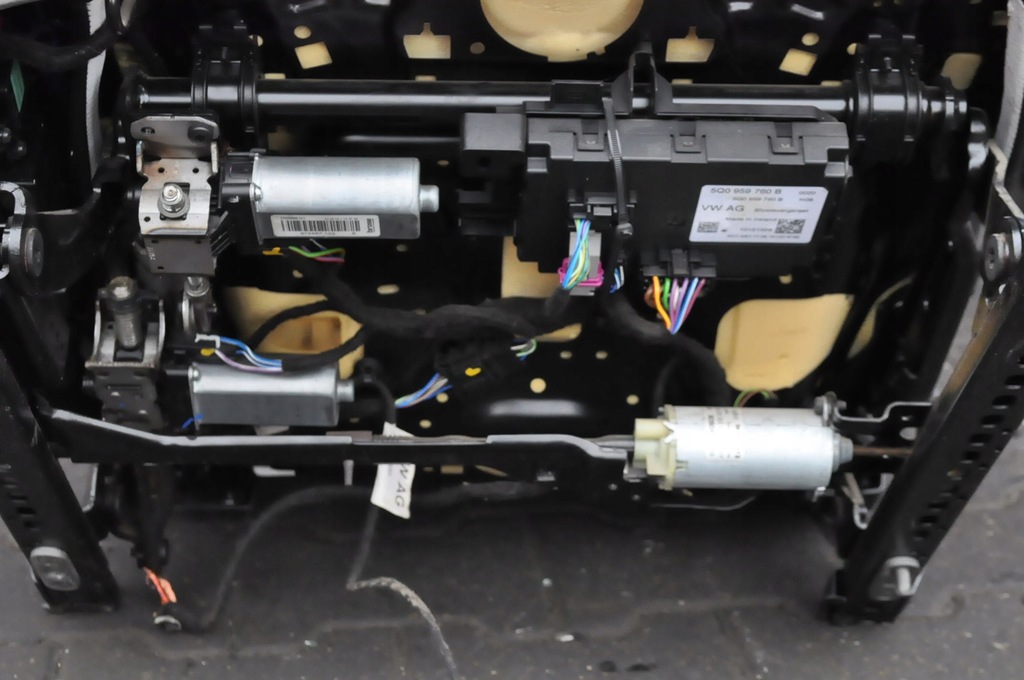 фото №14, Skoda superb iii перехідник салону сидіння заднє сидіння kombi