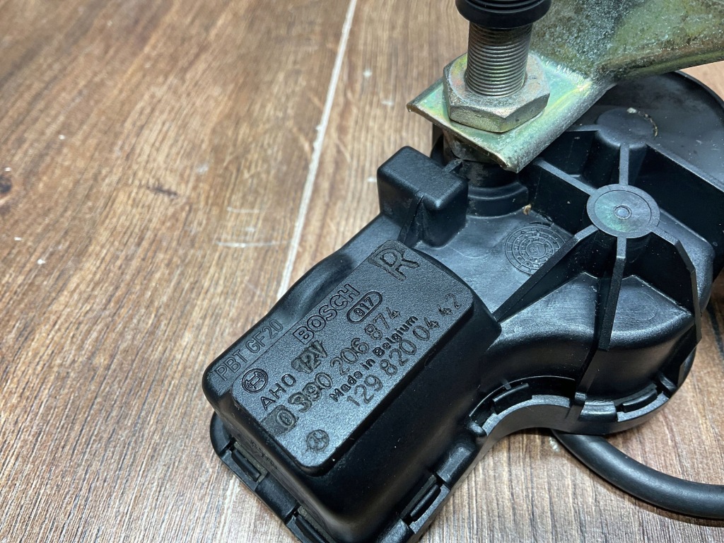 Моторчик дворники правый лампы фара mercedes sl r129 1298200442 с Разборки