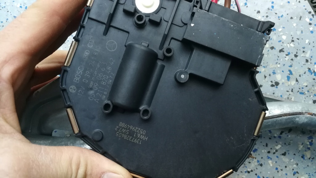 фото №5, Mercedes w211 двірник передня комплектна