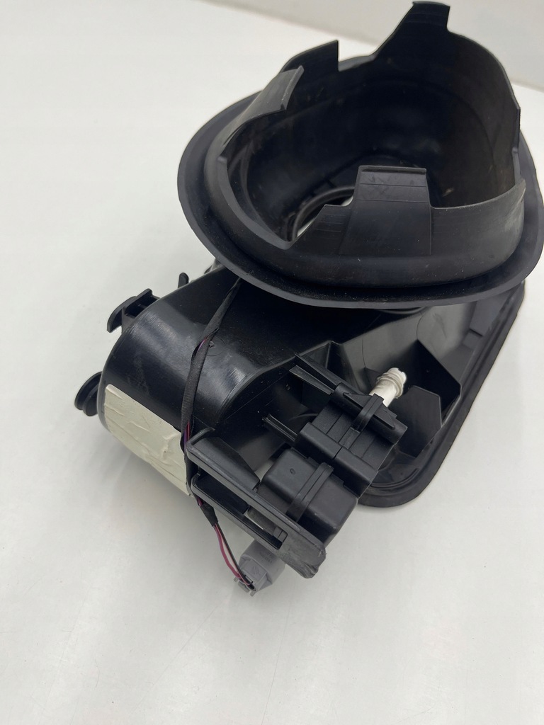 фото №8, Bmw 4 f36 gran coupe 2016 кришка заливної пального 7270761