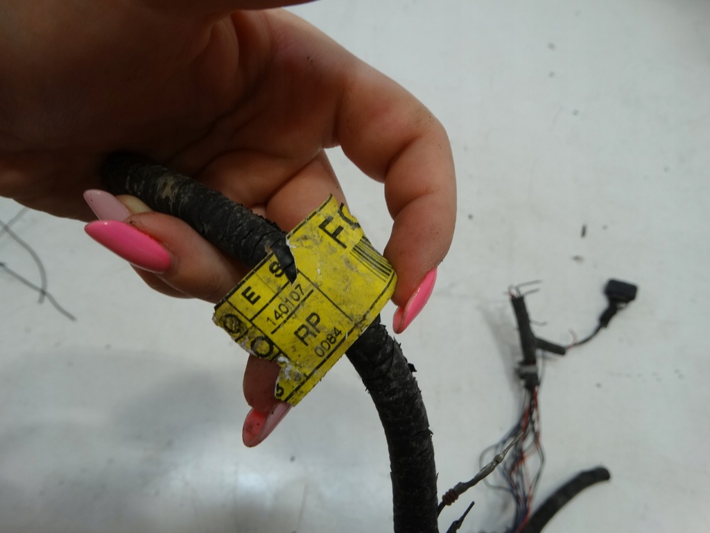 фото №10, Джгут електропроводка pdc перед kia carens iv