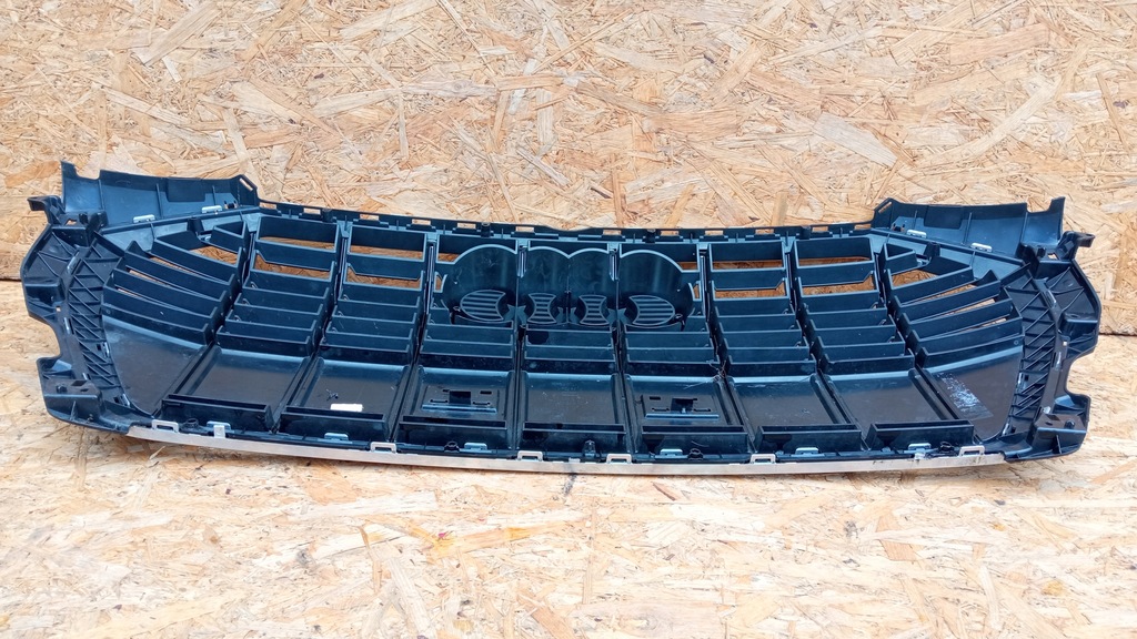 фото №8, Audi q3 ii 83a 18- решётка радиатора решётка решётка радиатора