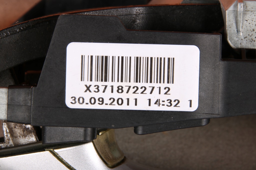 фото №8, Bmw 5 f10 f11 ручка дверь левый задняя левая задняя keyless go цвет 354