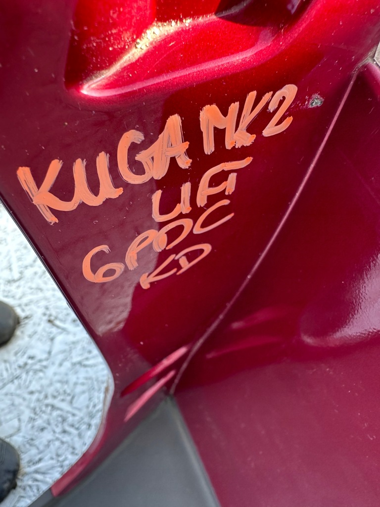 Kuga mk2 lift бампер задняя красный kd 6pdc Киев
