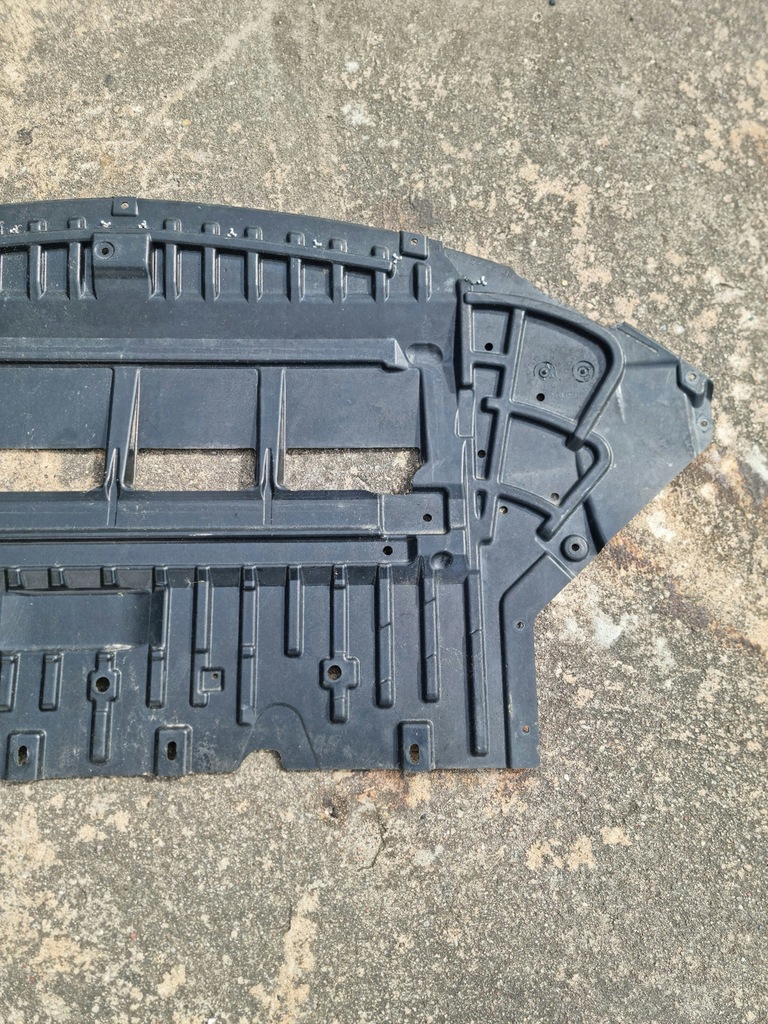 фото №3, Mercedes amg gt a190 плита захист