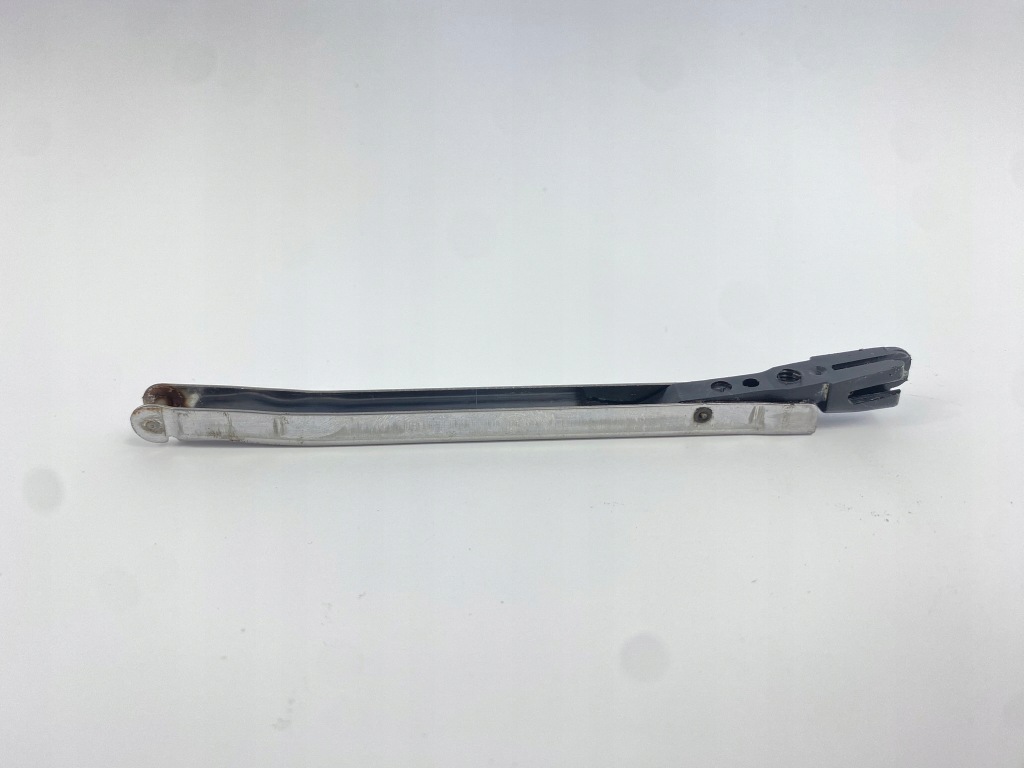 Напрямна напрямна хром люк mercedes w124 sedan універсал s124 Зі Шроту