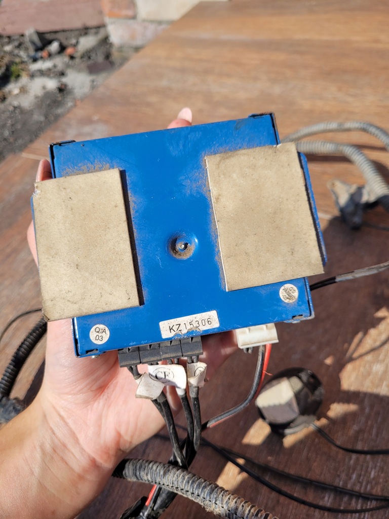 фото №15, Jeep cherokee kj бампер tył+sensor датчиків