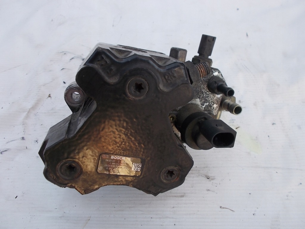 фото №1, Smart forfour 1.5 cdi насос впрыскная 6400700601